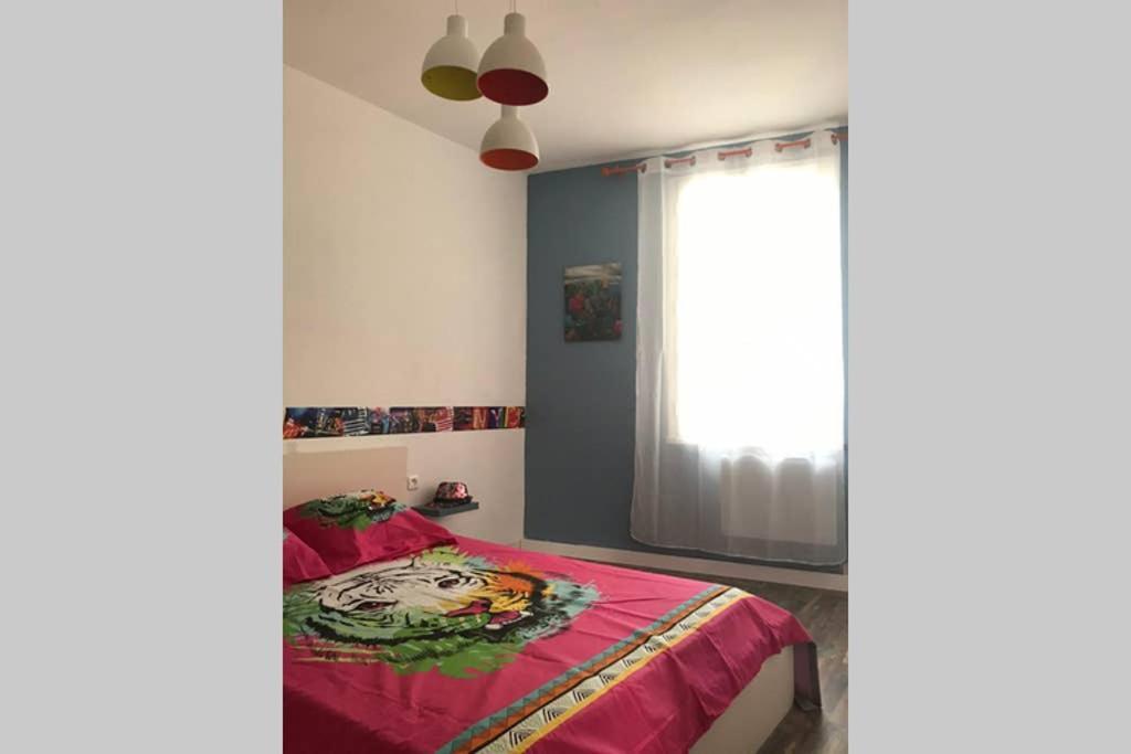 Appartement Style Pop Art Avec Garage Centre Historique Безие Екстериор снимка