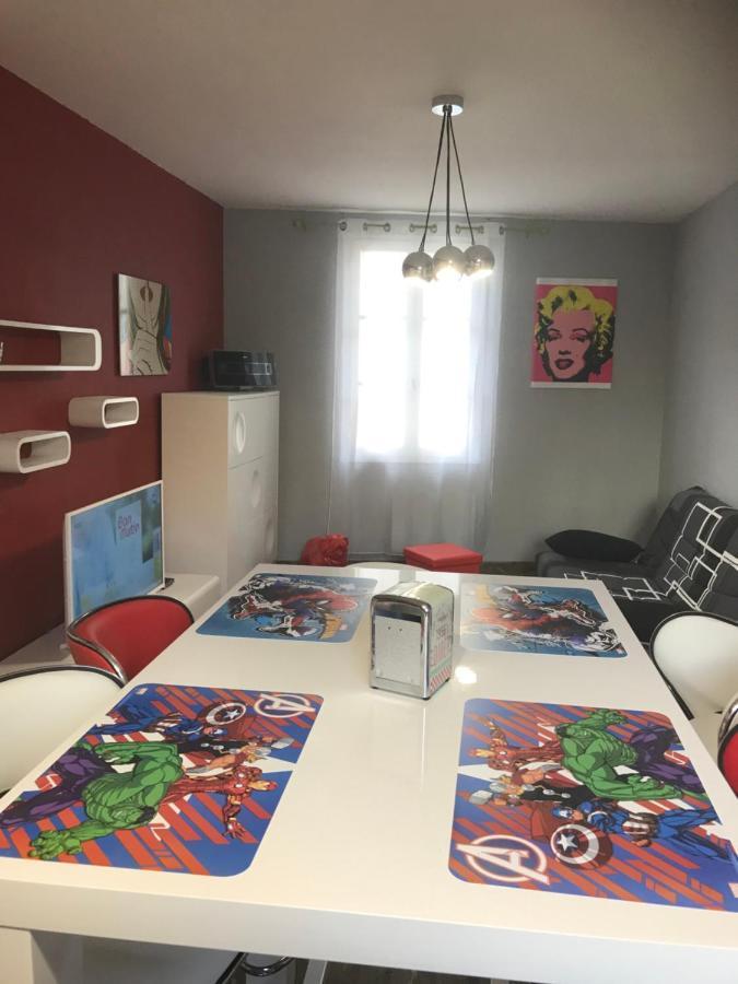 Appartement Style Pop Art Avec Garage Centre Historique Безие Екстериор снимка